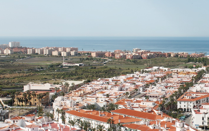 La Junta oferta 45 parcelas de suelo industrial y residencial en seis municipios de Granada para impulsar la economa.